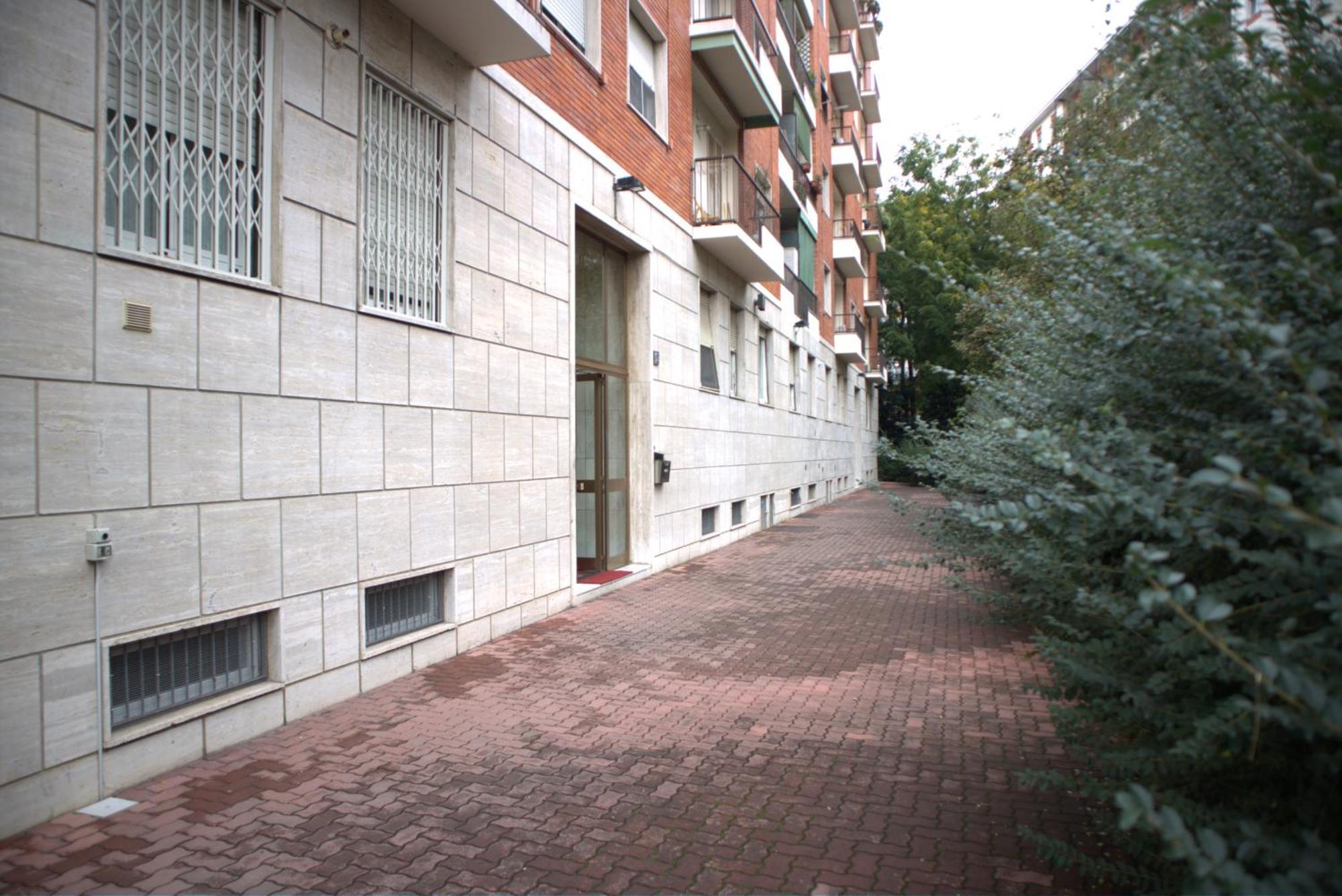 Casapole Apartment Milan Bagian luar foto